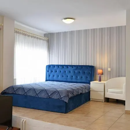 Appartement A Modern Bright In The Center Of *